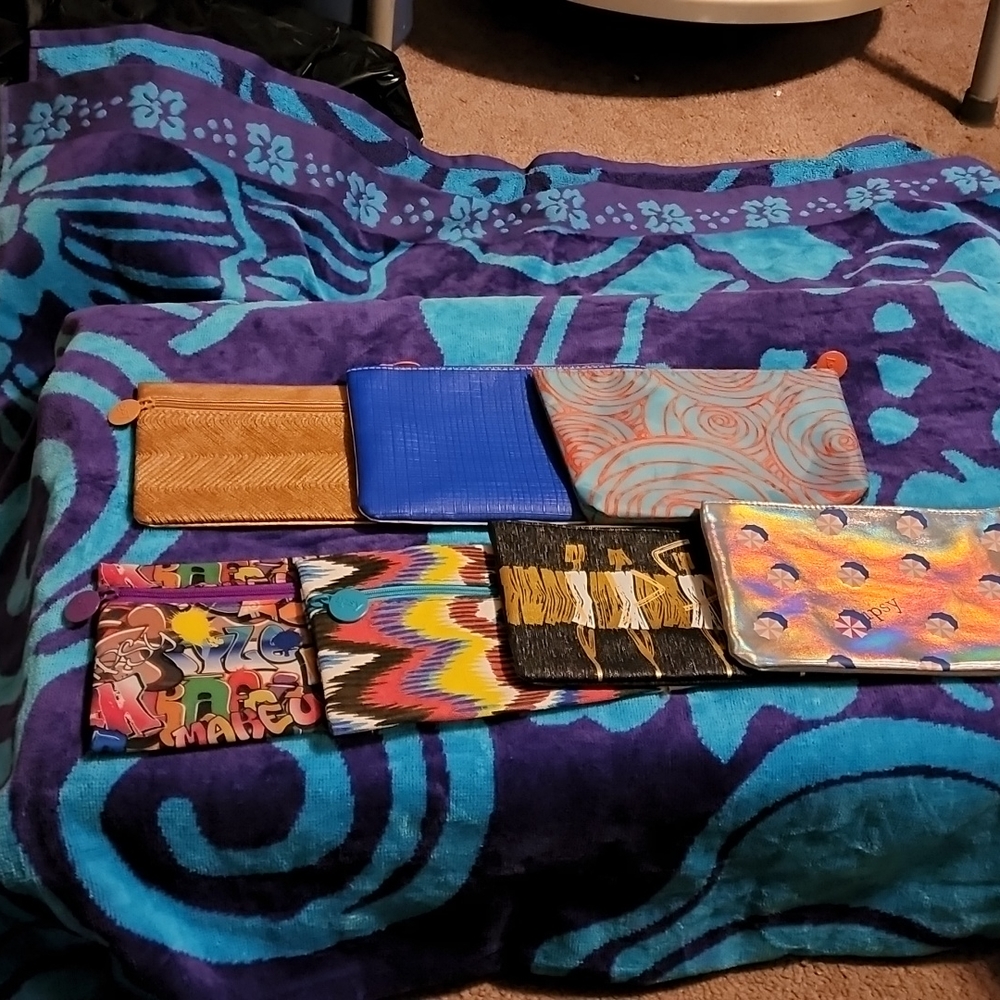 Ipsy makeup bags